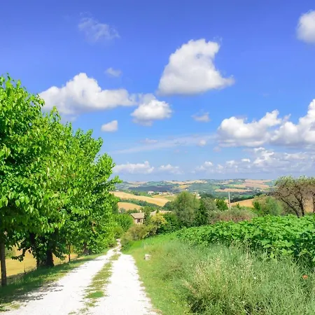 Agriturismo Casale Civetta מלון דירות