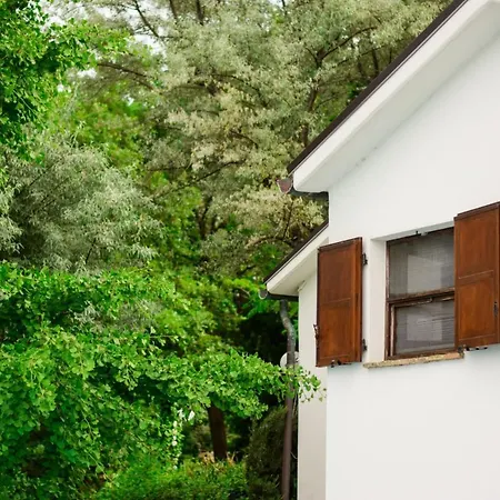 Agriturismo Casale Civetta Aparthotel *