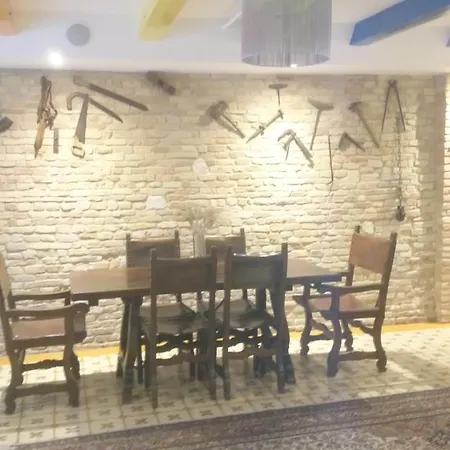 Aparthotel Agriturismo Casale Civetta *