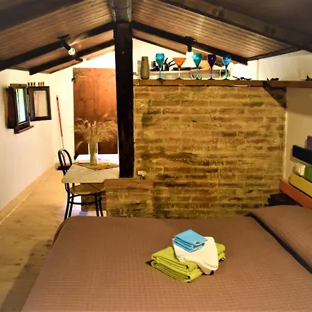 Agriturismo Casale Civetta מלון דירות Castel Colonna