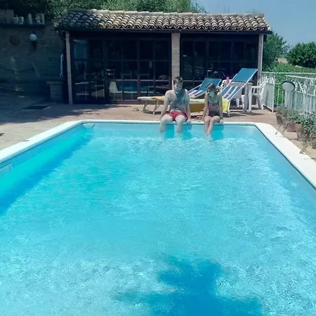 Agriturismo Casale Civetta מלון דירות *
